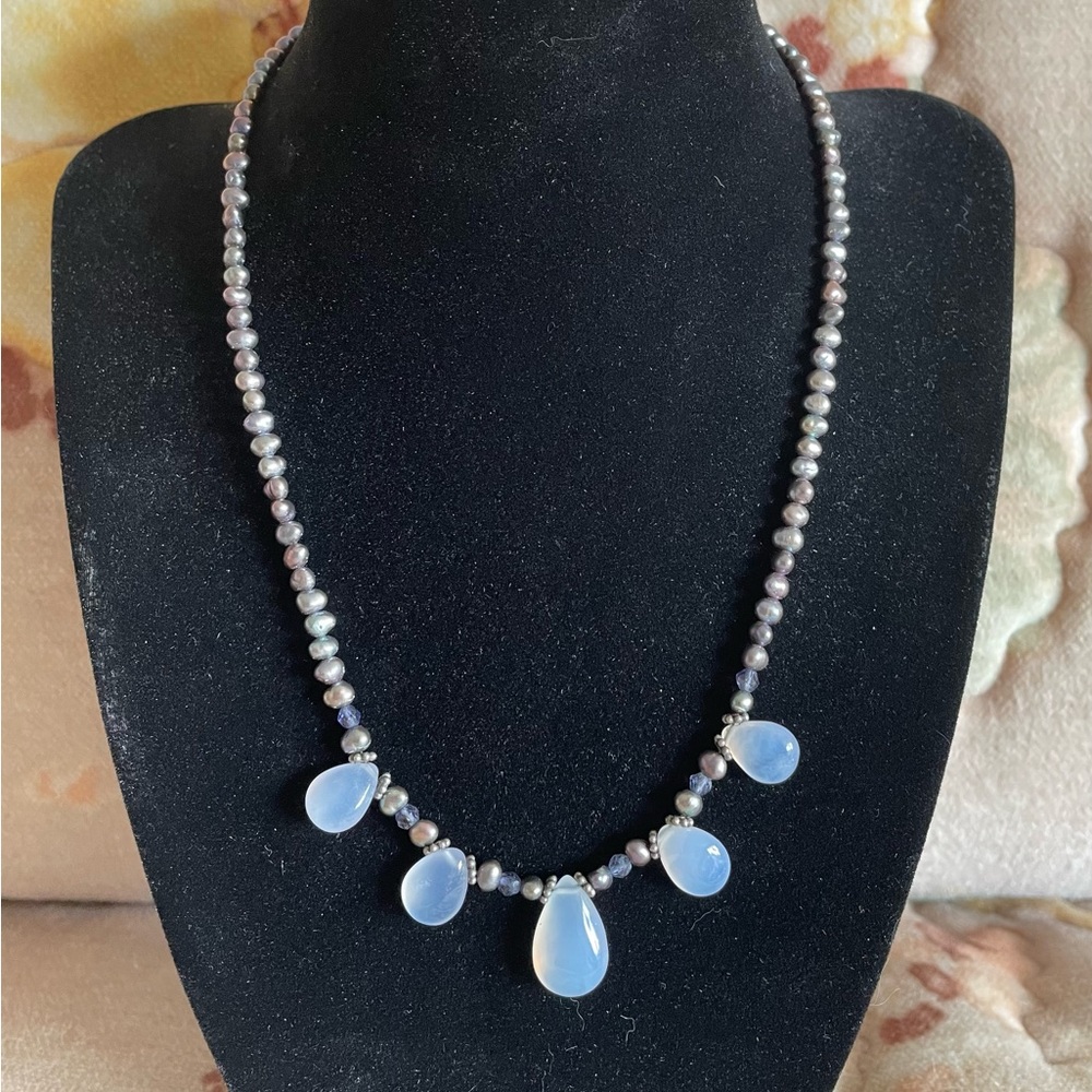 Chalcedony Briolette and Peacock Pearl Set